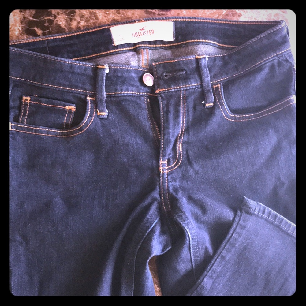 HC Hollister Jeans.